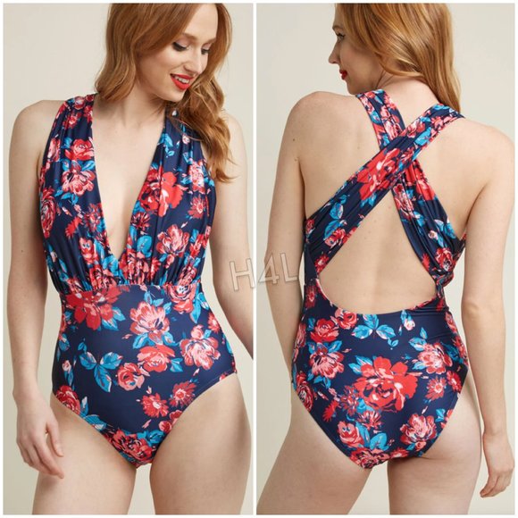 NWT ModCloth Navy Floral Deep-V Swimsuit - Picture 1 of 3